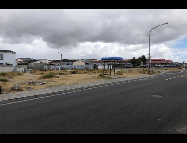1,436M² VACANT LAND FOR SALE IN EASTRIDGE